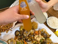 -东来菜馆•手抓海鲜家常菜•海鲜锅贴(鸽子窝店)