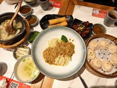 -馋三尺蟹粉小笼(人民广场店)