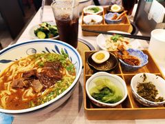 -康师傅私房牛肉面(马泉营奥莱店)