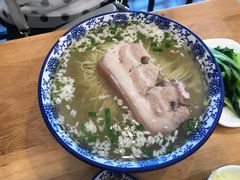 枫镇大肉面-裕兴记·三虾面(西北街总店)