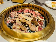 -黑金·寻焰自助百汇(中街店)