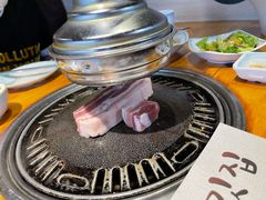 -唯成•韩国炭火烤肉 유성고기
