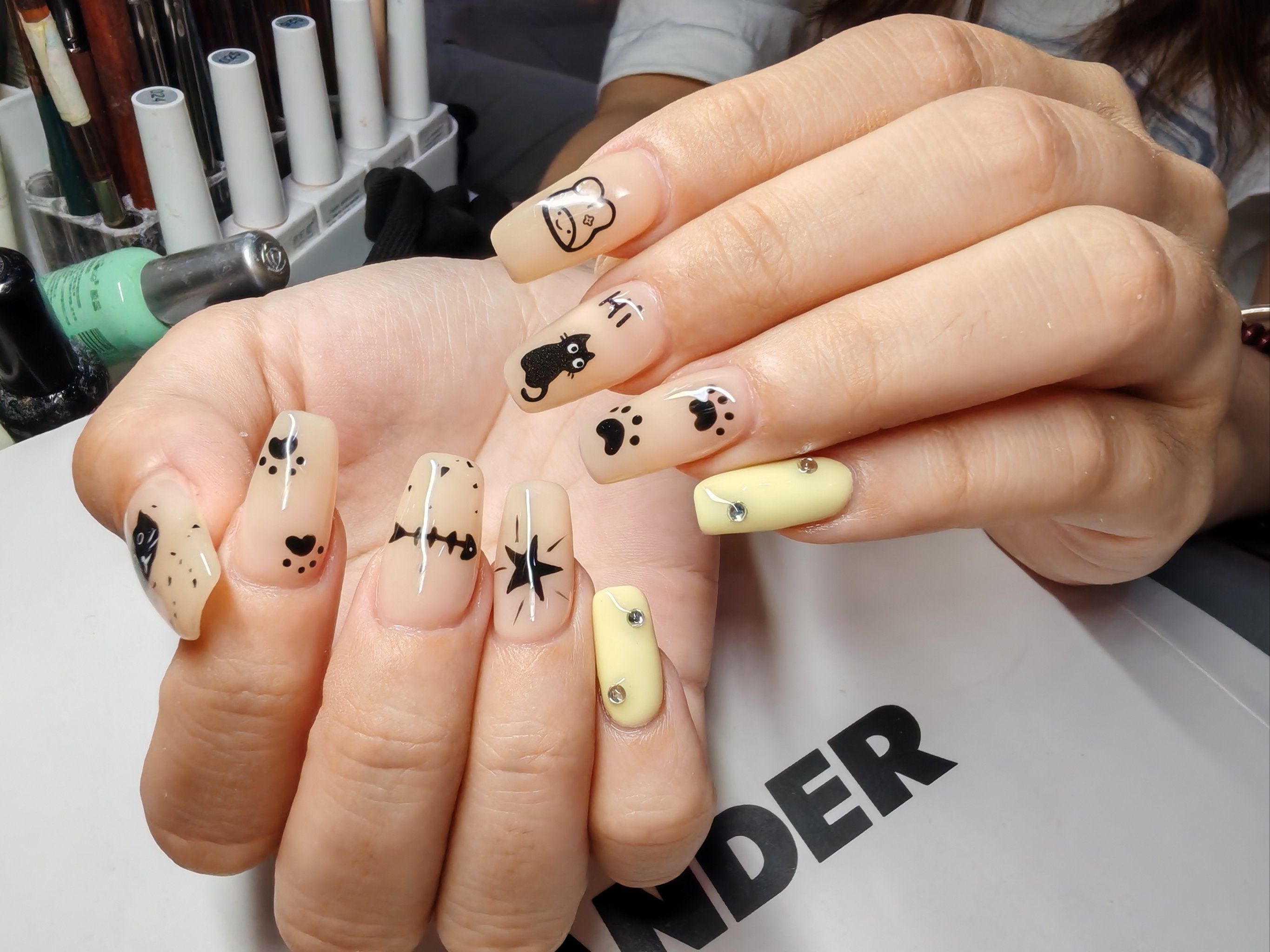 手绘彩绘小艺术997171