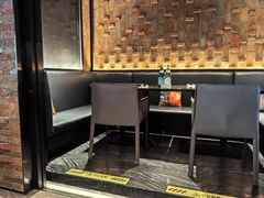 -LES ELITES 英集荟(南京西路店)