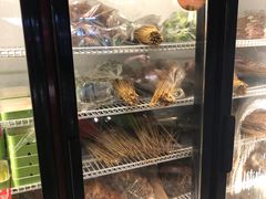 -钢管厂五区小郡肝串串香(奥克斯广场锦城万达店)