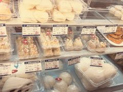 -白玉兰食品(中山公园龙之梦店)