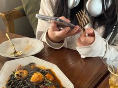 -LE MISSMORE餐酒吧(茉念西里店)