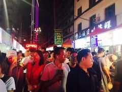 -正宁路小吃夜市