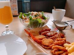 -必胜客(康华路店)