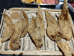 -马路牙子烧烤音乐酒馆(望京店)
