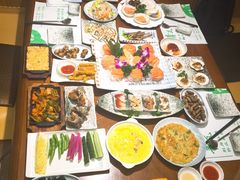 -青瓦餐厅·生鱼片·韩园烤肉(西塔店)