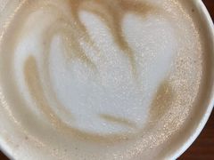 -红跑车蛋糕世界(清江路店)