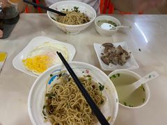 -阿阳牛腩腌面店