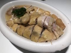 隔水蒸鸡-至潮餐厅精致粤菜·活鲈鱼·走地鸡(珠江新城店)