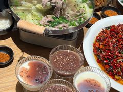 -川堂风·跷脚牛肉·乐山爆炒(宝山日月光店)