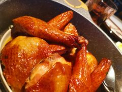 -The ROOF (通盈中心店)