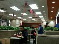 大堂-肯德基(盘龙奥莱店)