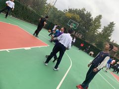 -曲阳公园篮球场·梦巨体育(虹口店)