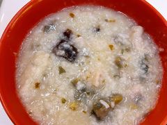 -长城砂煲田鸡粥