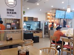-佬钱湾仔(衣裳街店)