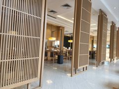 -鱼鲜饭香·招牌汽锅剁椒鱼头王