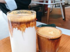 红豆沙拿铁-Line 咖啡(石厦花园店)