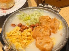 荔湾渔家艇仔粥-正哥点心专家(上邦百汇城店)