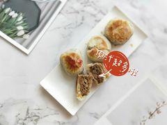 鲜肉月饼-长发西饼(临顿路店)