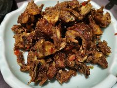 炸鸭架子-羲和雅苑•北京烤鸭(平安国际金融中心店)