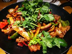 干锅肥肠鸡-别院里音乐餐酒吧(双流航空港店)