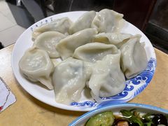 -乡府肉丁水饺(环山路店)