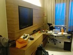 -上海滴水湖皇冠假日酒店