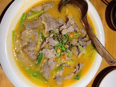 酸汤肥牛-觅山云南菜(泊富ICITY店)