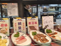 -遇上西雅图多融合海鲜自助餐厅(中房金谊广场店)