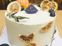 大橘为重主题生日蛋糕-艾加柒克蛋糕茶歇甜品台(春熙路店)