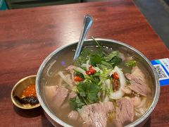 越南生熟牛肉汤粉-海安安越南粉(丹竹頭店)