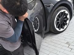 -畅通航行汽车钣金喷漆 无痕修复·局部喷漆