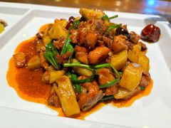 -隔壁老王·家常云南菜(皇冠店)