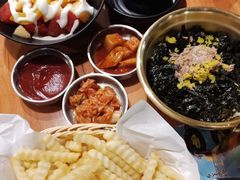 -肥肥虾庄·金牌油焖大虾(杨园滨江时代walk店)