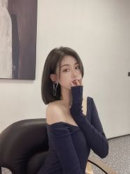 -AYO SALON