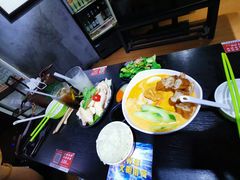 -绿柠食堂(北外滩店)