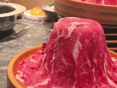 -牛YO寿喜烧·铁板烧和牛火锅自助(市府恒隆店)