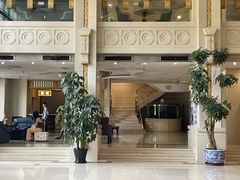 -碧中海汤泉汗蒸酒店