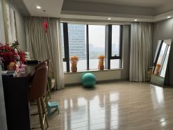 -Mamom club 慢会所(爱丁堡店)