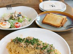 -HELLO 27 意面·沙拉·帕尼尼