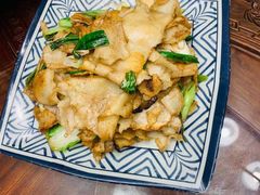 -霄汉牛三鲜湖北砂锅菜(万松园2店)