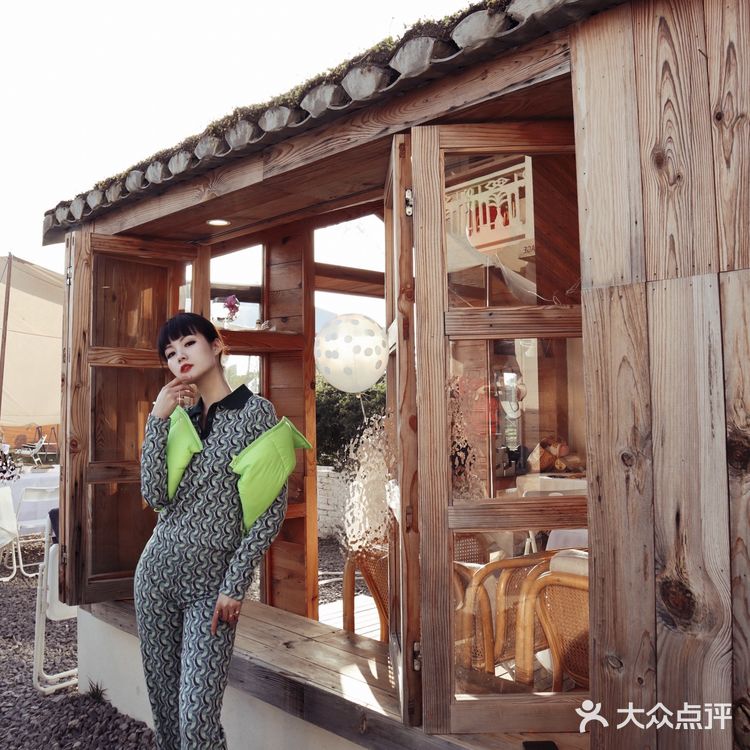 温州探店_鹭野星空大白熊野奢营地餐厅