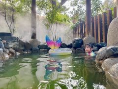 -张家港金凤凰度假村温泉