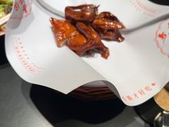 -鸽子侯·家宴·平价海鲜(市图书馆店)
