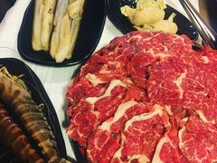 -鲜入围煮花胶鸡海鲜火锅